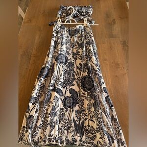 Women's blue and White Floral set